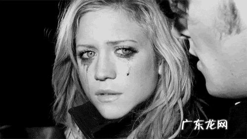 画眼线怎么才能不晕妆?