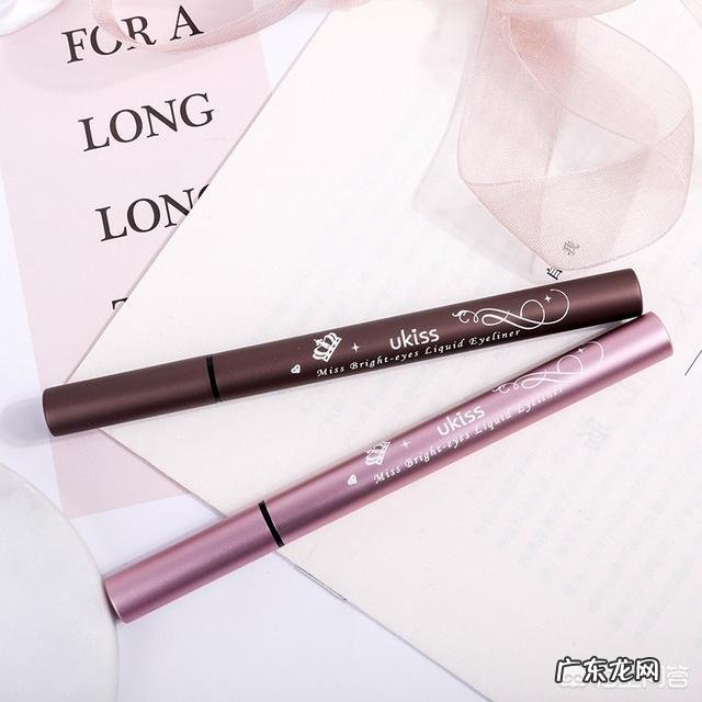 画眼线怎么才能不晕妆?