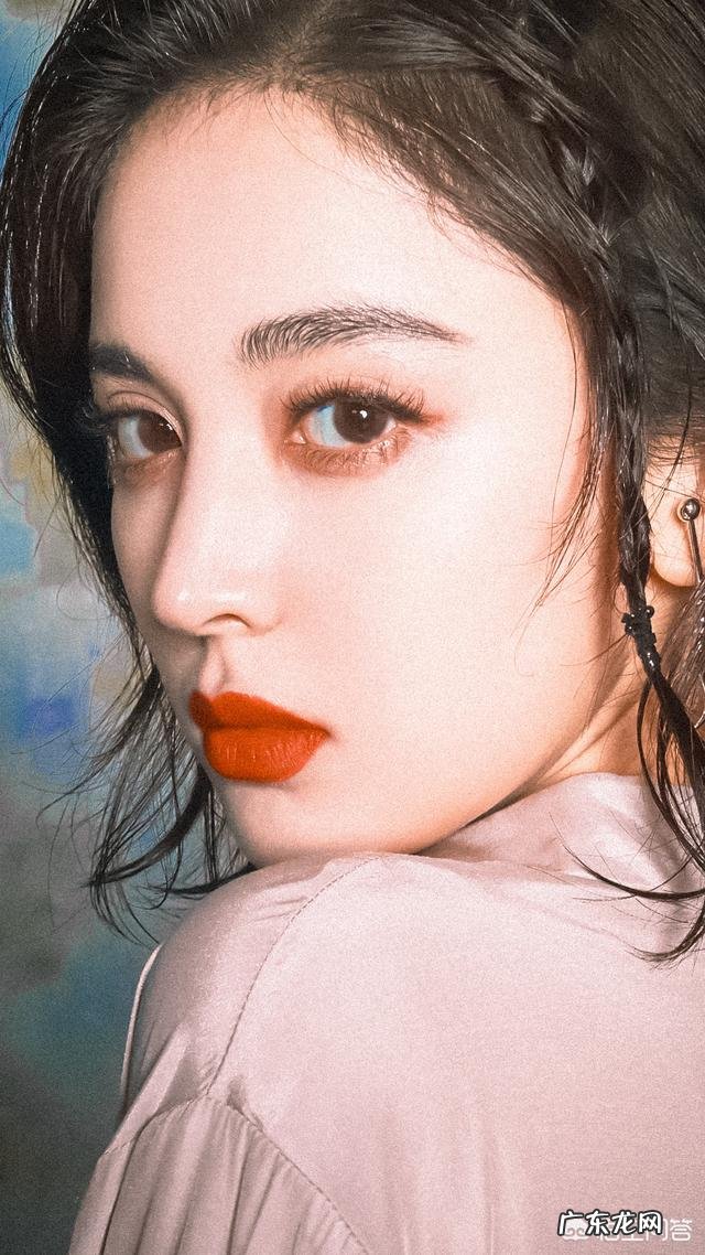 画眼线怎么才能不晕妆?