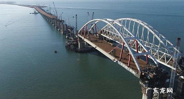 俄罗斯总统普京为何坚持修建刻赤海峡大桥?