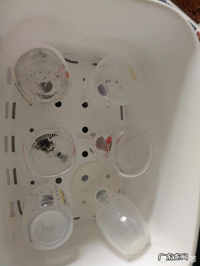 玻璃奶瓶应该如何消毒?