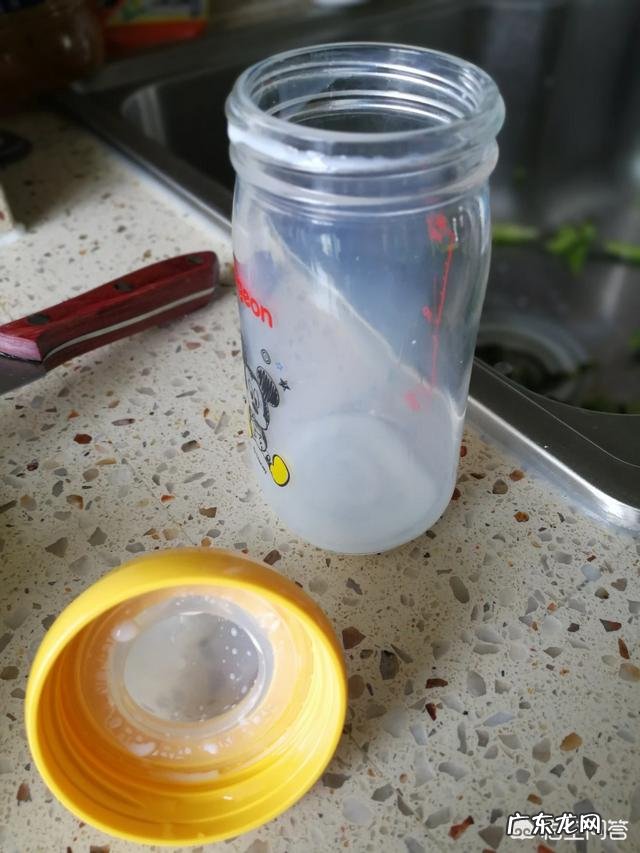 玻璃奶瓶应该如何消毒?