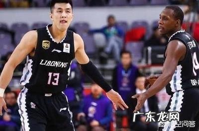 青岛男篮对阵辽宁男篮，郭艾伦被闫军吹罚犯规后跺脚抱怨自己没有动手，对此你怎么评？