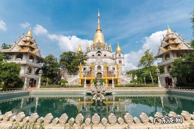 出国办护照需要什么步骤？提前多长时间办理？