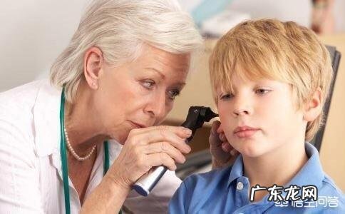 耳朵进水了出不来怎么办?