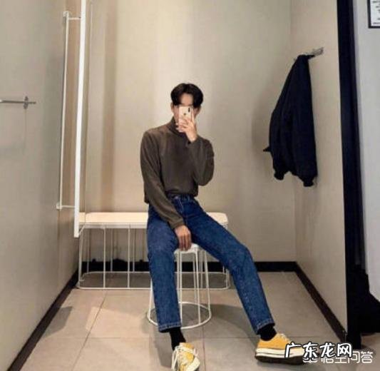 二十岁男生怎么穿才会时髦?