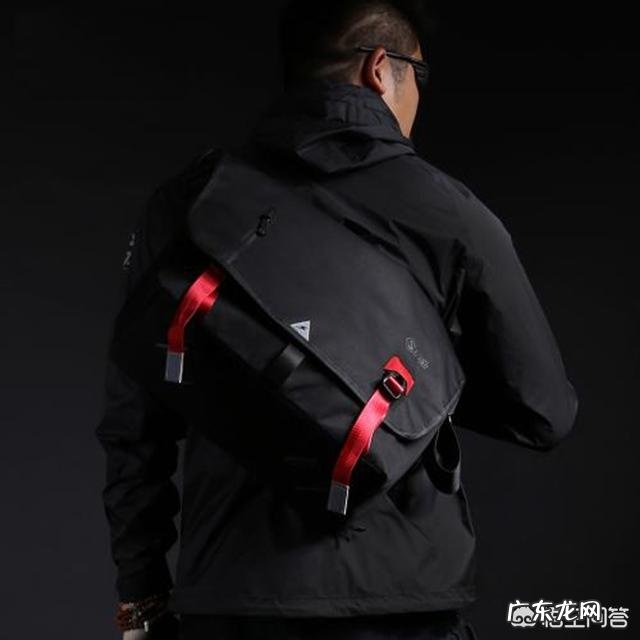 二十岁男生怎么穿才会时髦?