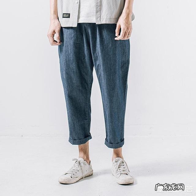 二十岁男生怎么穿才会时髦?