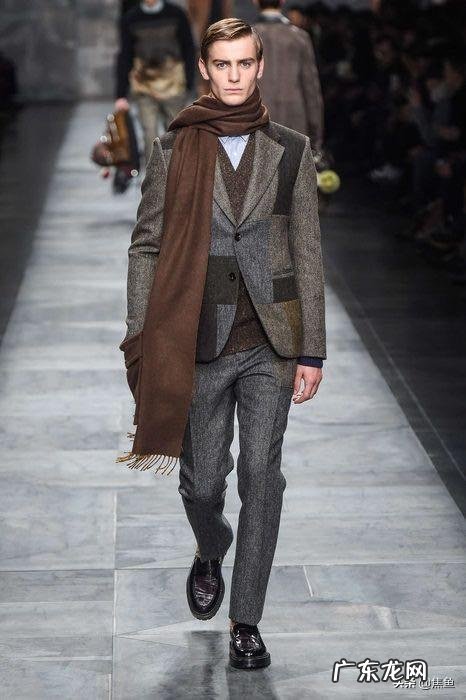 哪个奢侈品牌的衣服套装比较好看时尚呢？