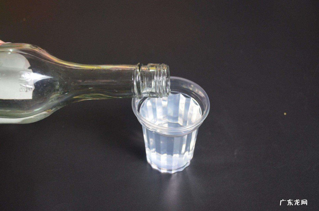 什么东西能快速解白酒