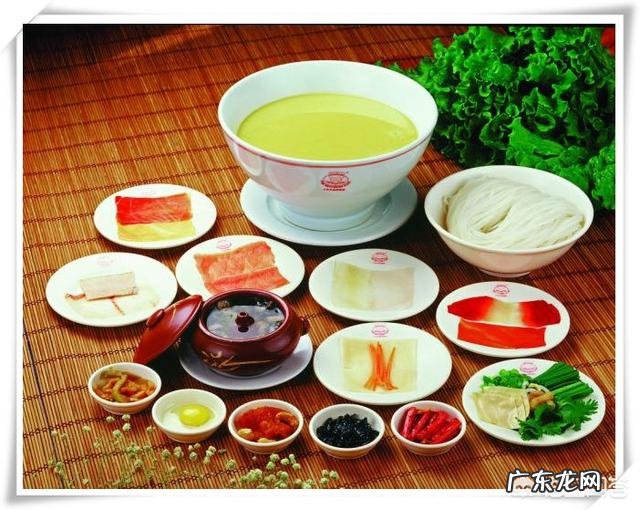 过桥米线的正确做法是什么样的?