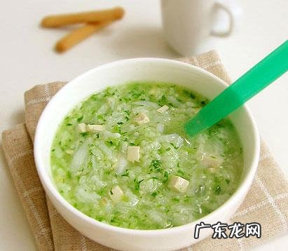 七个半月的宝宝，适合吃什么样的辅食呢？