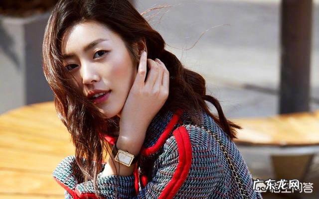 单眼皮的女孩适合什么样的眼部彩妆?