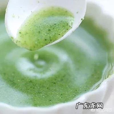 要给宝宝添加辅食，婴儿的米粉怎么吃？