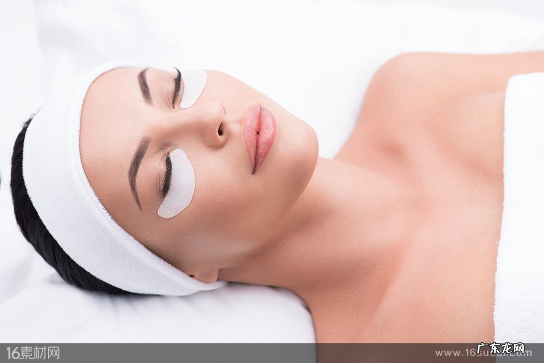 精华霜的正确使用方法