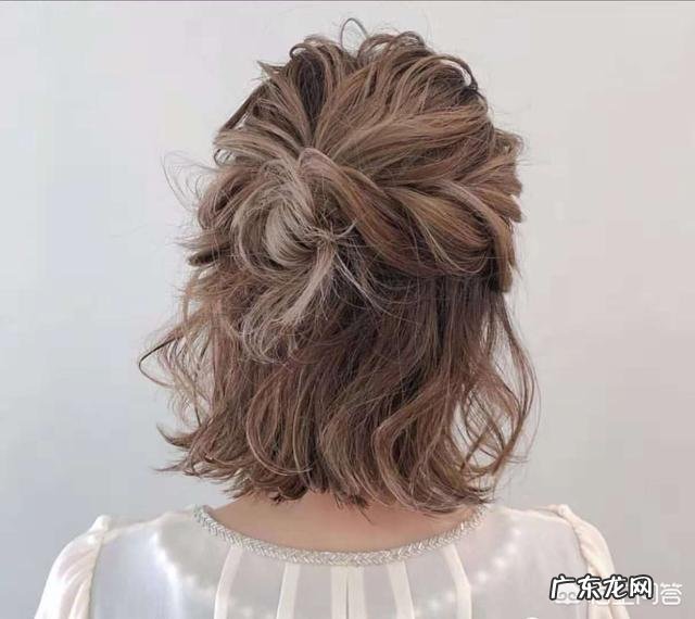 齐肩短发可以梳什么发型呢?