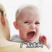 婴儿为什么睡着了会吃奶?