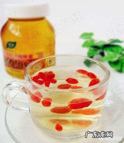 每天喝杯蜂蜜水对身体有哪些好处？