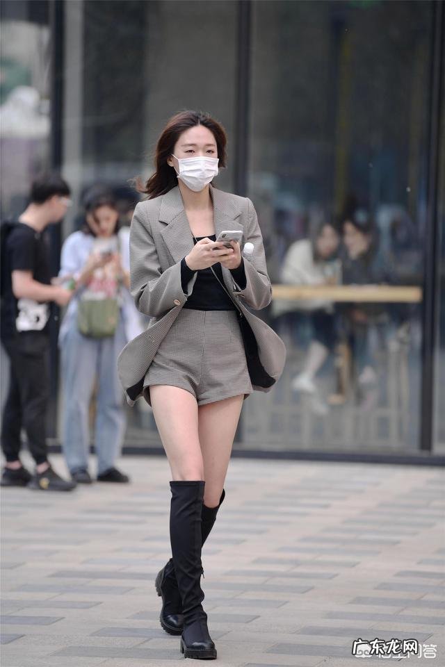 如何通过服装搭配技巧让自己变得更加有气场?