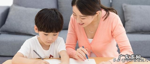 现在国家放开二胎政策了，为什么一些适龄夫妇选择不生二胎？