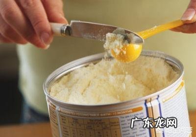 到底给宝宝吃什么奶粉好呢?换了好多牌子?