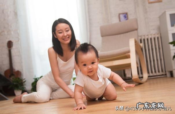 如何与两岁的小宝宝相处?