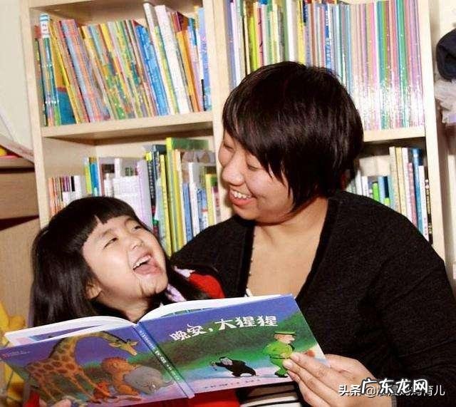 如何与两岁的小宝宝相处?