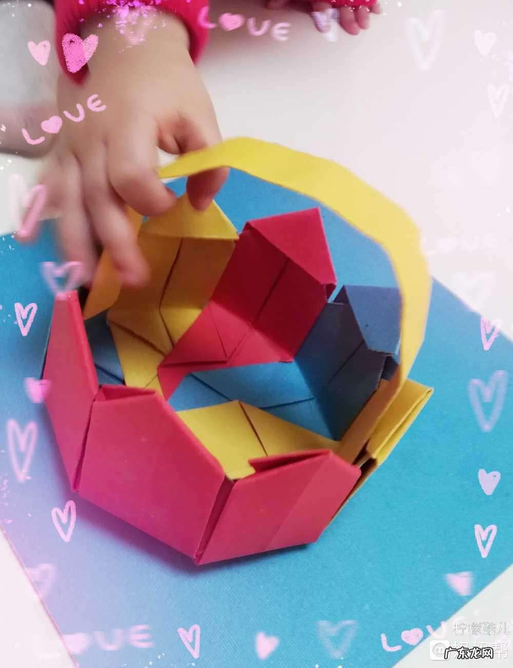 怎么做纸编花篮