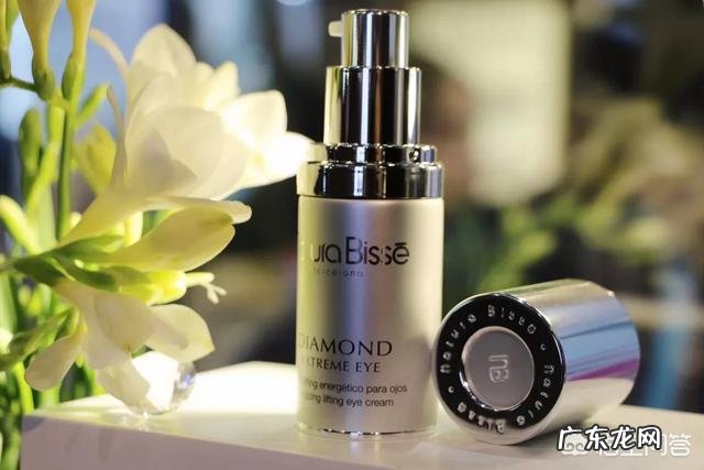 想问问仙女们投资给眼睛的护肤品一般多少钱?