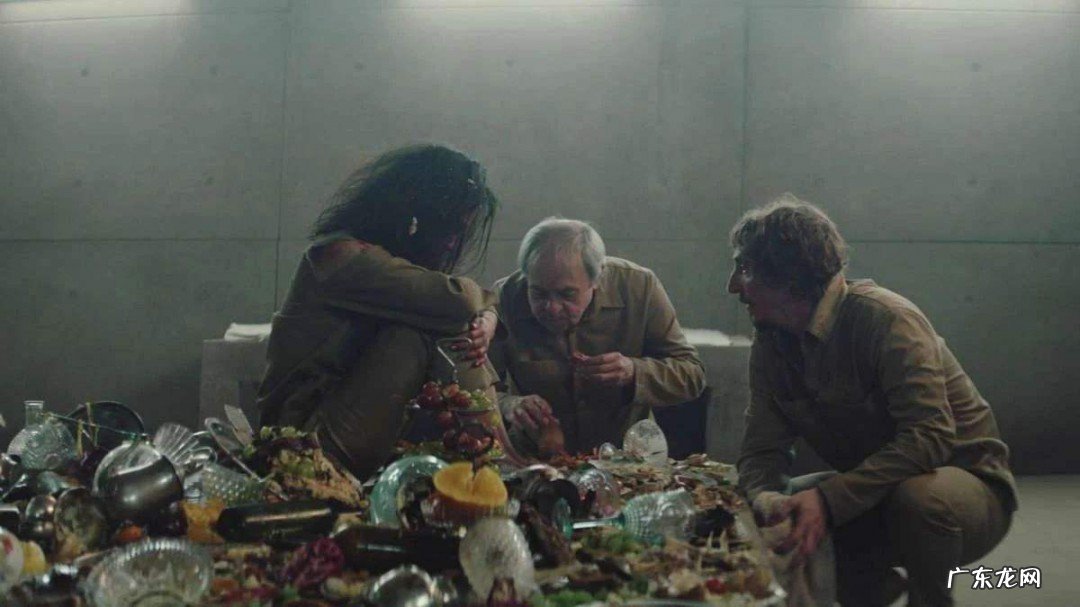 电影饥饿站台解析