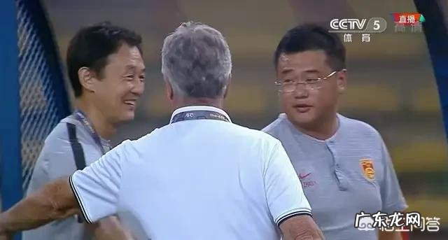 足协高层正式表态:未来将申办亚洲杯和世界杯,对此你怎么看?