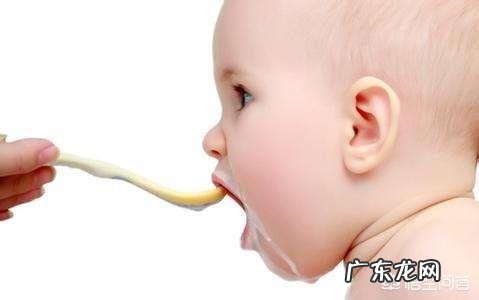 宝宝快五个月了,添加什么辅食比较好?