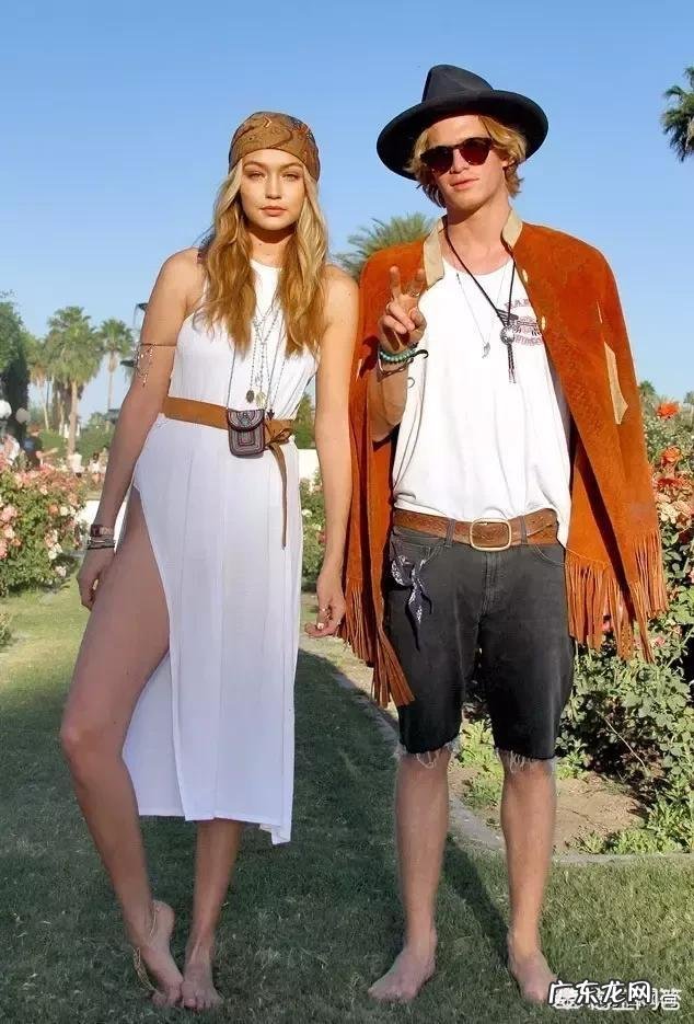 白色衣服长时间没有穿换季了,拿出来穿变黄了,怎么办呢?