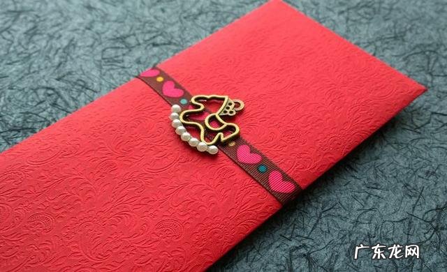 一般去看孕妇与刚出生的孩子时,送什么礼物好?