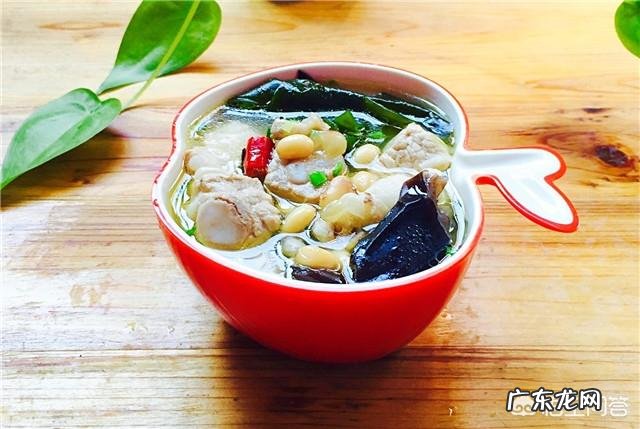 宝宝不太喜欢吃饭,想换一些做饭的花样,2岁宝宝一周的菜谱该怎么搭配?