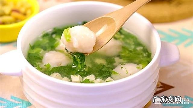 宝宝不太喜欢吃饭,想换一些做饭的花样,2岁宝宝一周的菜谱该怎么搭配?