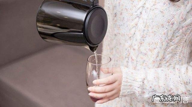 处于更年期的女性怎样保持自己的风韵和健康?