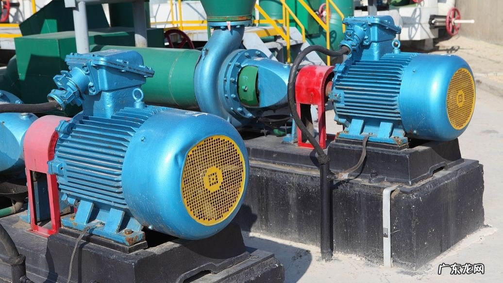 液压传动系统由哪几部分组成