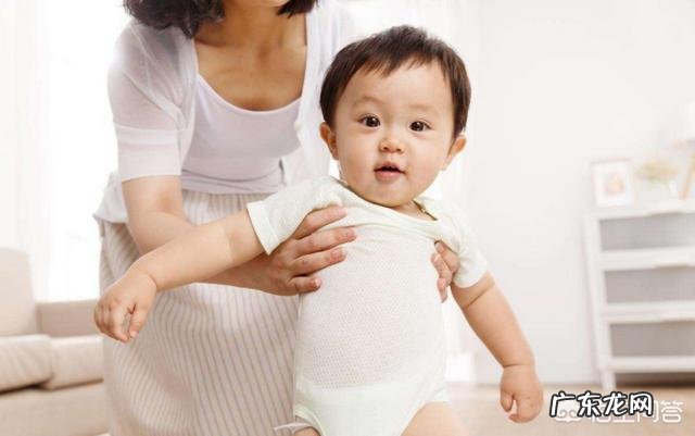 宝宝攒肚最多一次能攒几天?