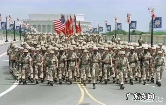 美国是头号军事强国,为什么阅兵时不展示最新最全的武器装备?