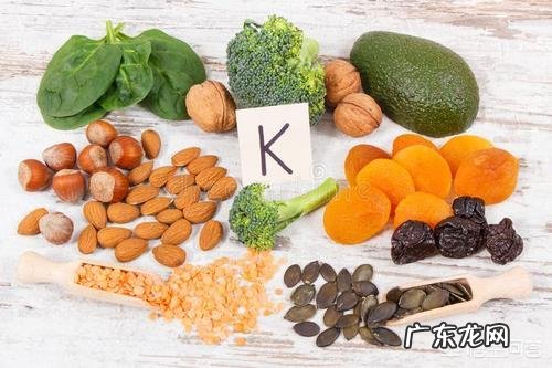 乳汁质量和产后食物有关系吗?哺乳期应该吃什么食物对母乳质量好呢?