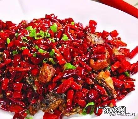 乳汁质量和产后食物有关系吗?哺乳期应该吃什么食物对母乳质量好呢?