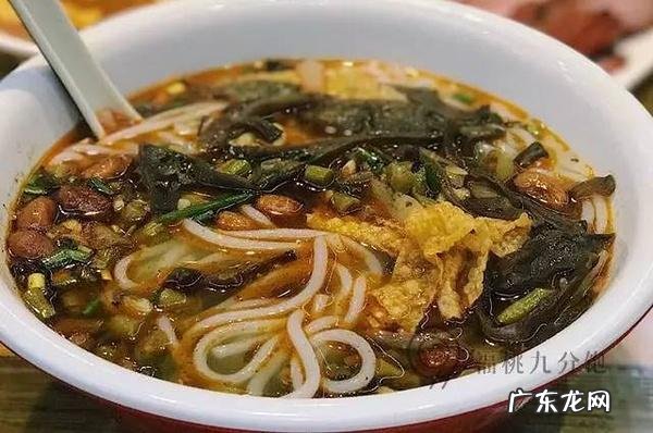 螺蛳粉闻起来很臭，臭的原因是什么？