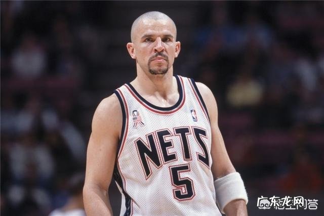 NBA哪一年的选秀中，状元榜眼探花三人都很强？