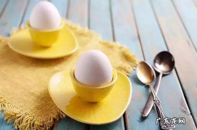 鸡蛋跟白糖在一起用开水冲着喝有什么好处?