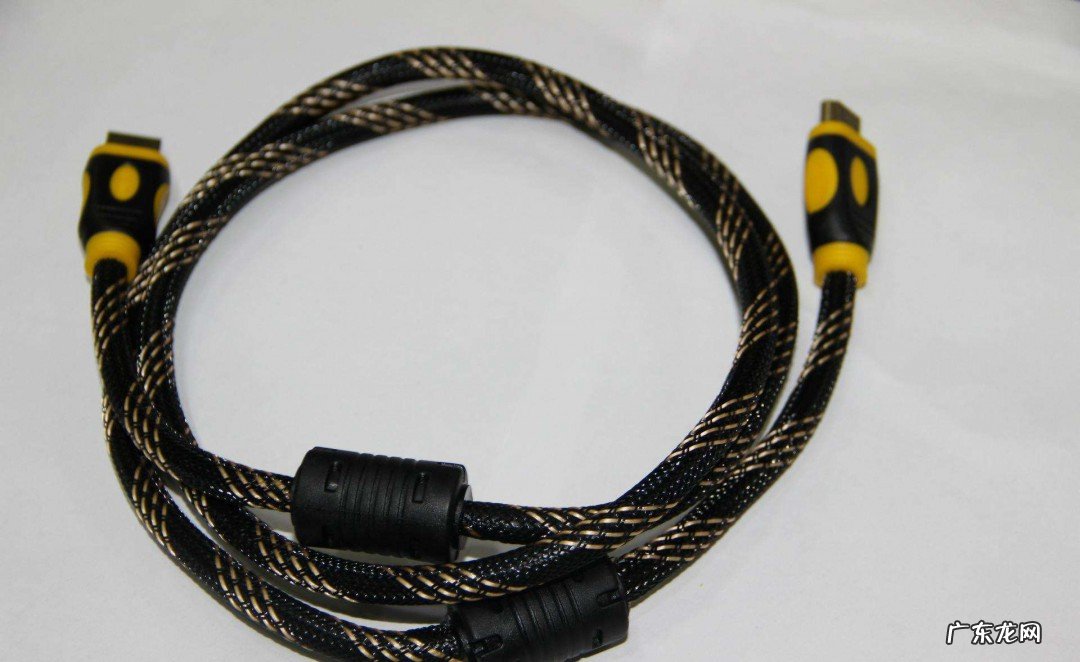 数据线两边怎么用线缠绕