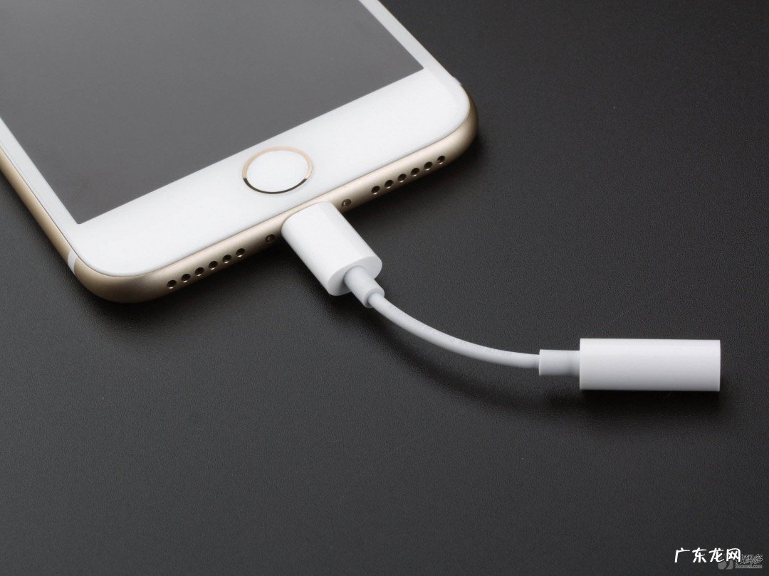 苹果几是双卡双待