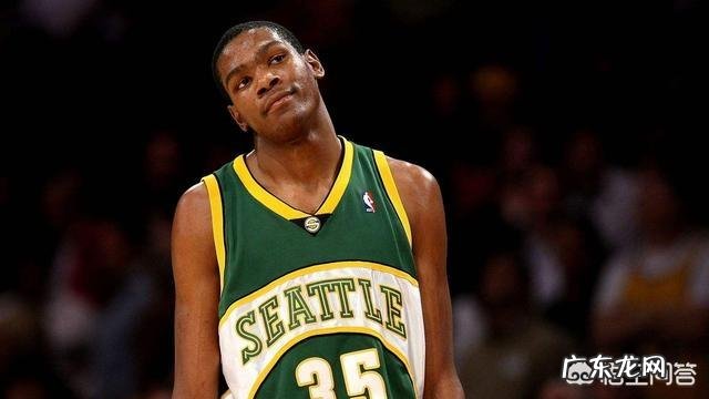 作为07年6号秀的易建联首次和榜眼杜兰特交手，结果如何呢？