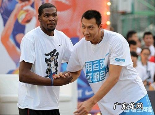 作为07年6号秀的易建联首次和榜眼杜兰特交手，结果如何呢？