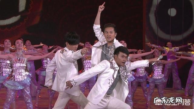 苏有朋在《创造营》提小虎队约饭事宜,吴奇隆和陈志朋回应,这次聚会能约得起来吗?